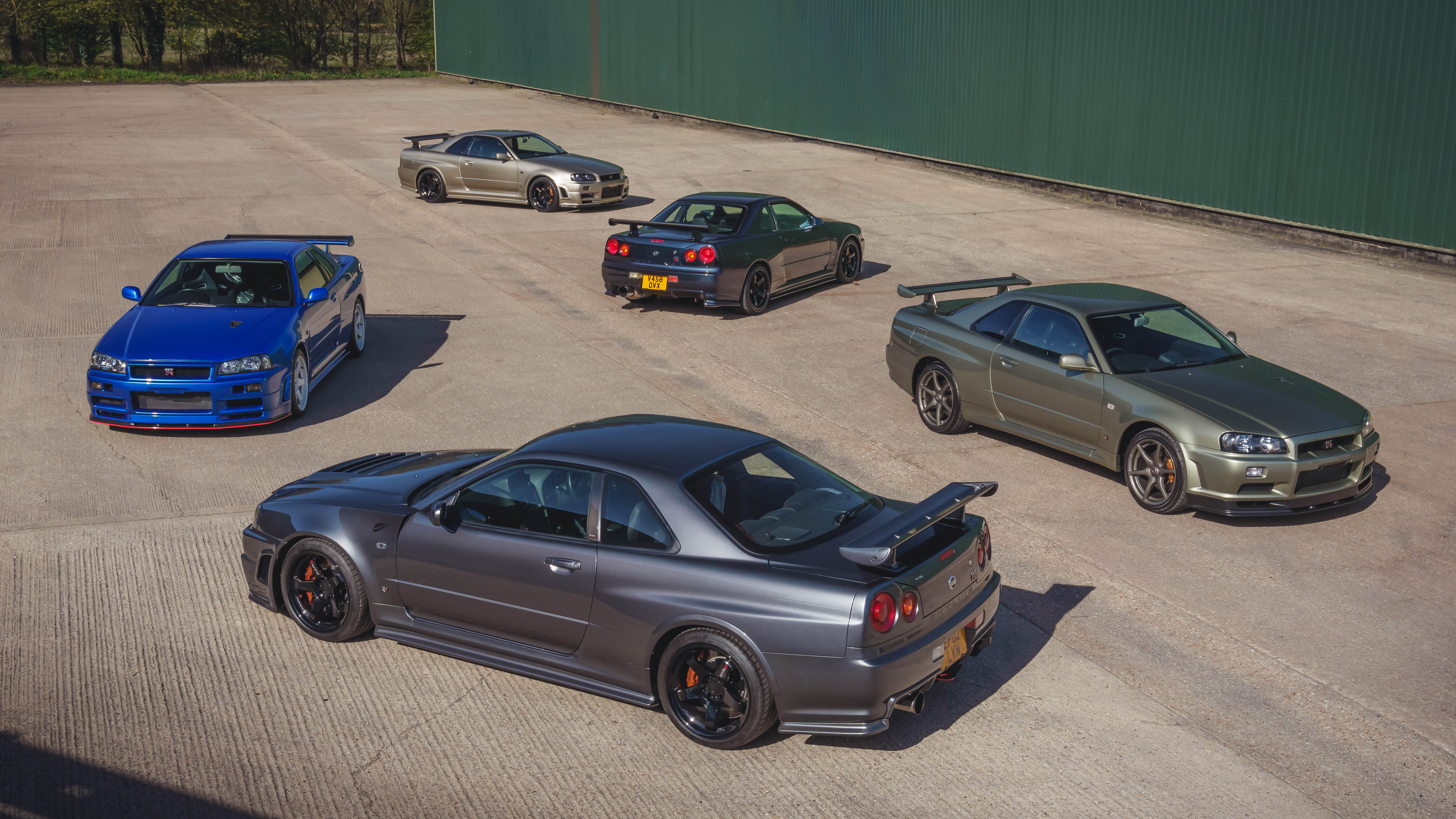 SKYLINE GT-R R34 Limited Collection 超レア Skyline nerds, assemble: someone is selling a mad collection of